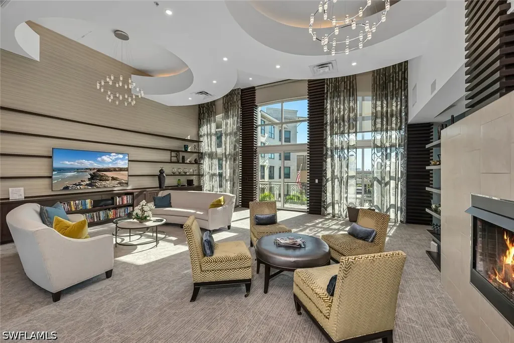 9115 Strada Place Naples FL 34108