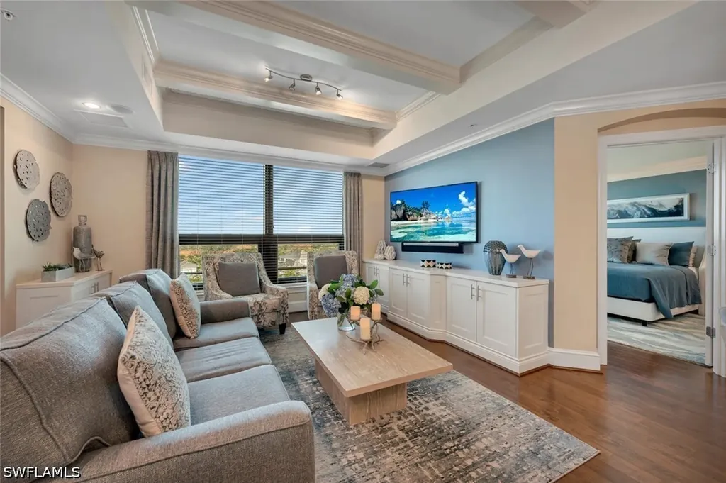 9115 Strada Place Naples FL 34108