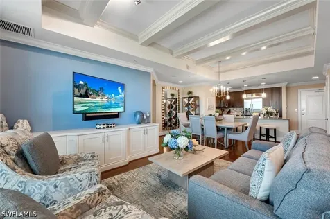 9115 Strada Place Naples FL 34108