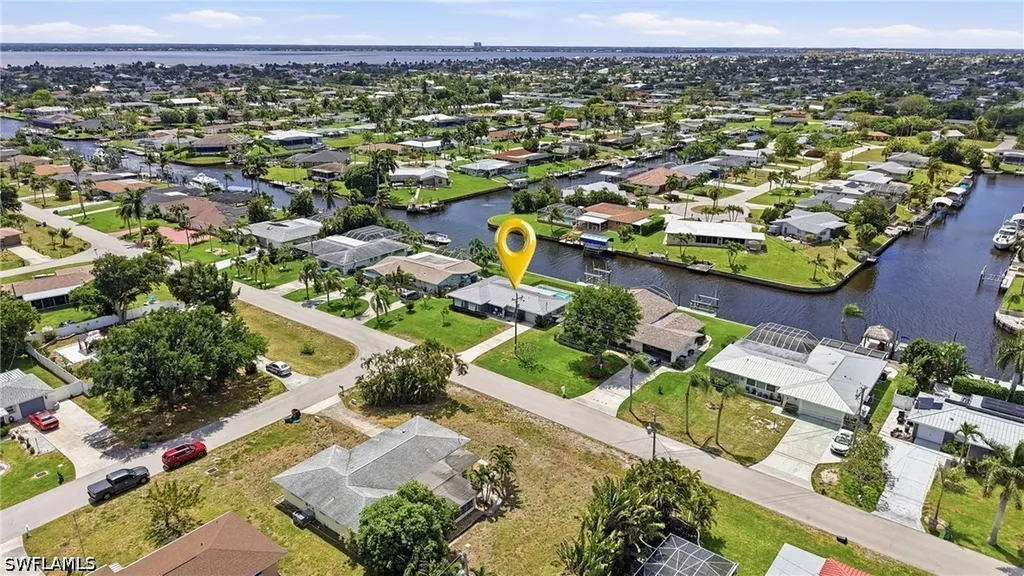 1638 SE 28th Street Cape Coral FL 33904