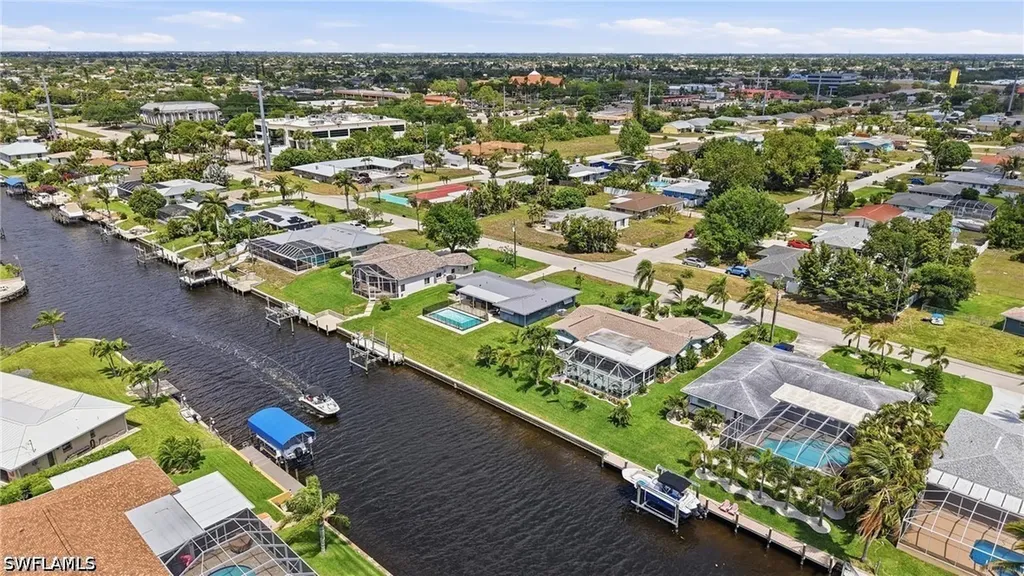1638 SE 28th Street Cape Coral FL 33904
