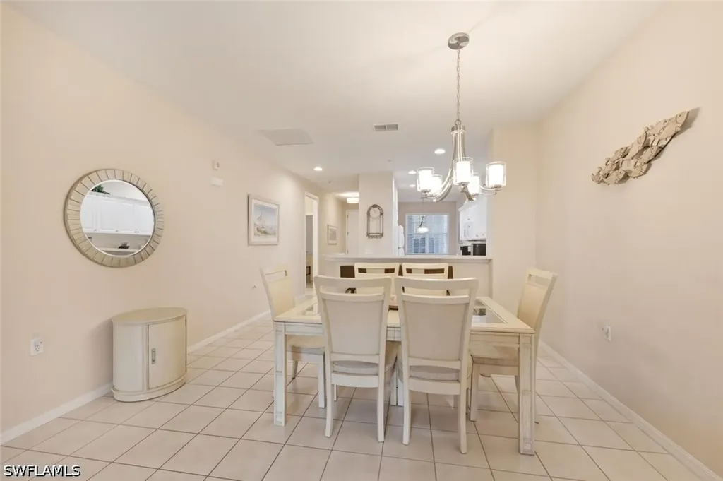 4873 Hampshire Court Naples FL 34112