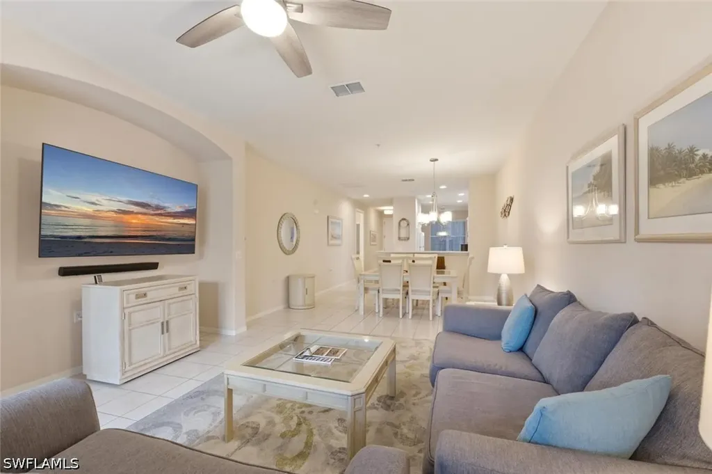 4873 Hampshire Court Naples FL 34112