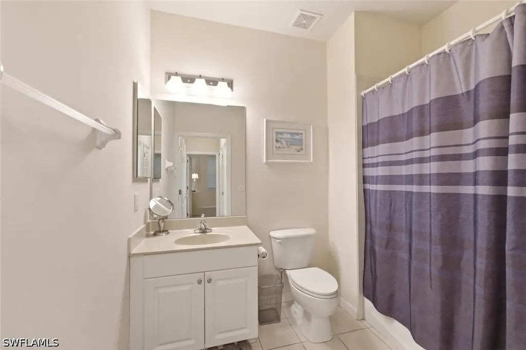 4873 Hampshire Court Naples FL 34112