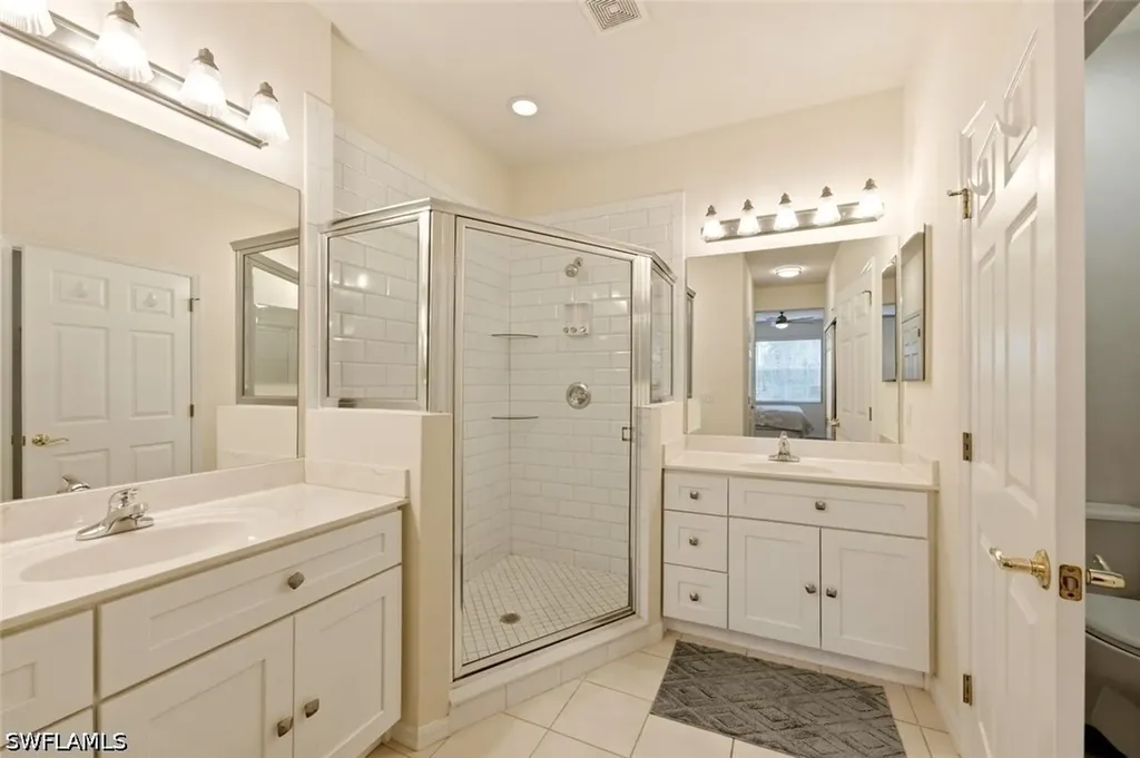 4873 Hampshire Court Naples FL 34112