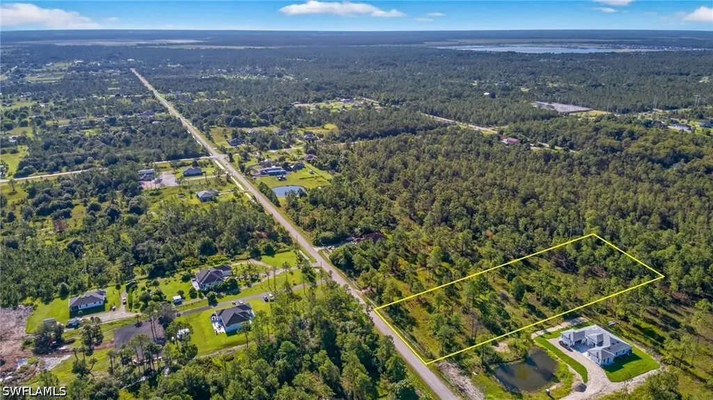 2874 52nd Avenue NE Naples FL 34120