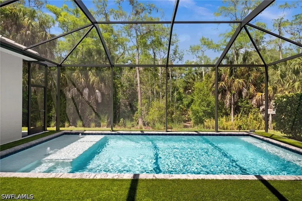 3769 Helmsman Drive Naples FL 34120