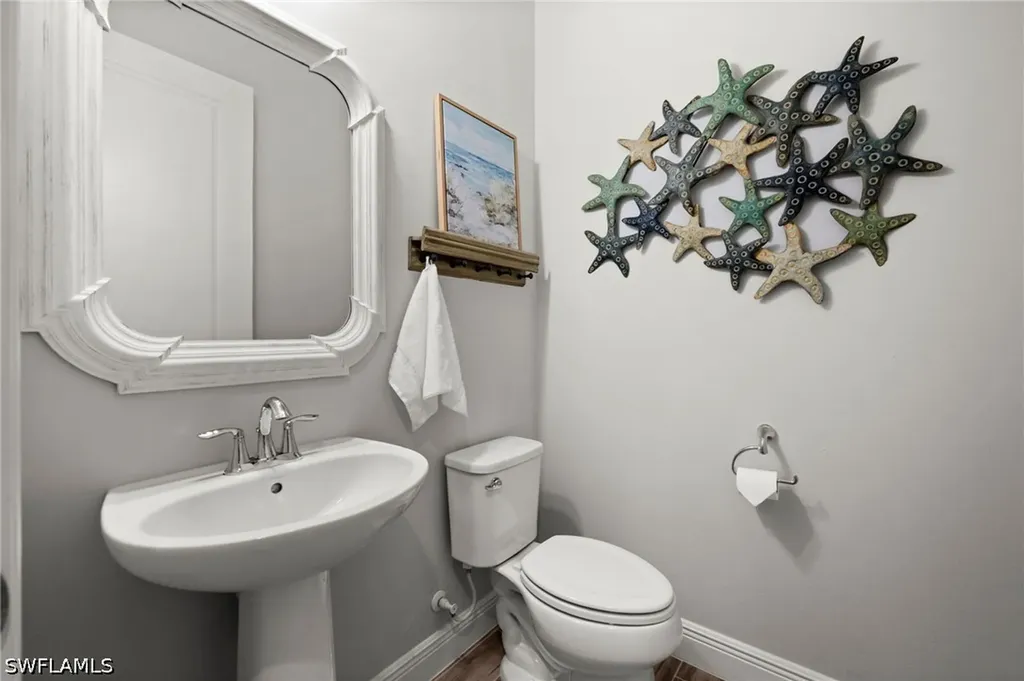3769 Helmsman Drive Naples FL 34120