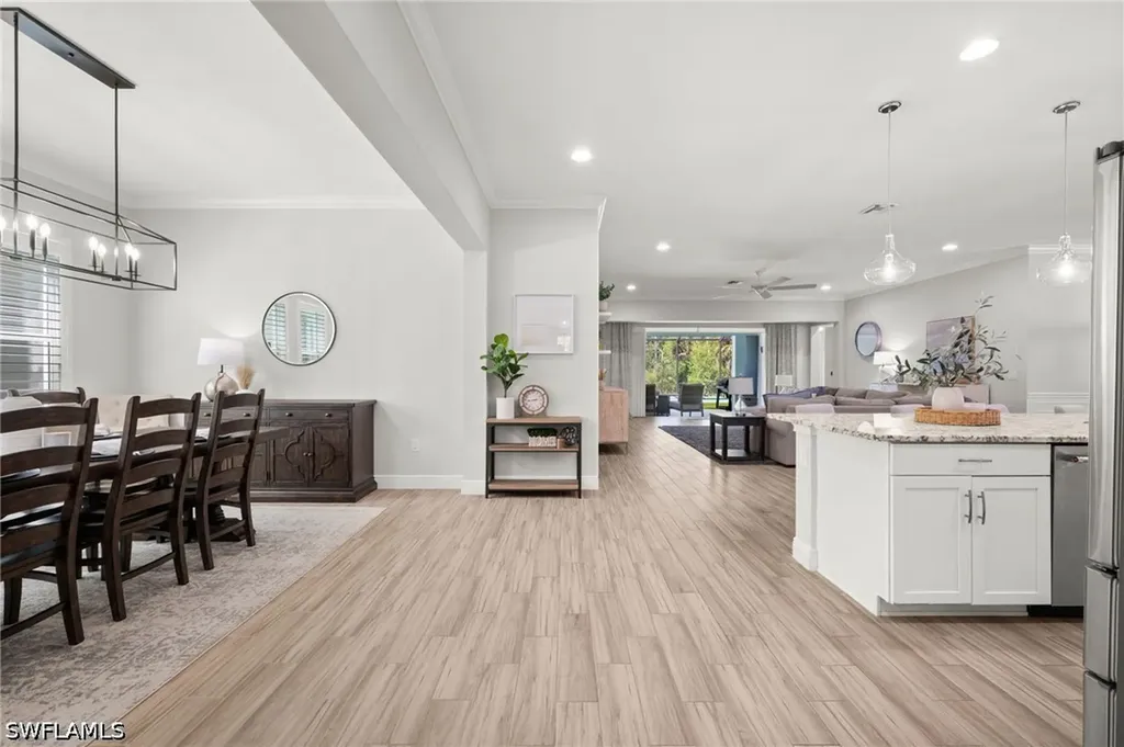 3769 Helmsman Drive Naples FL 34120