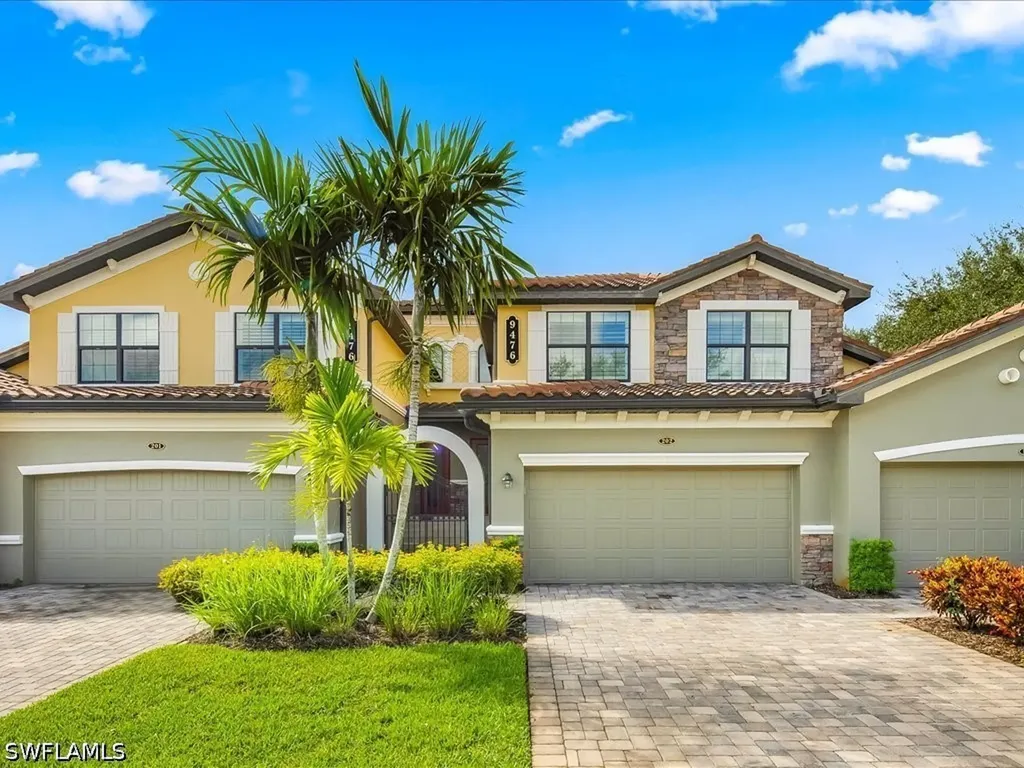 9476 Napoli Lane Naples FL 34113