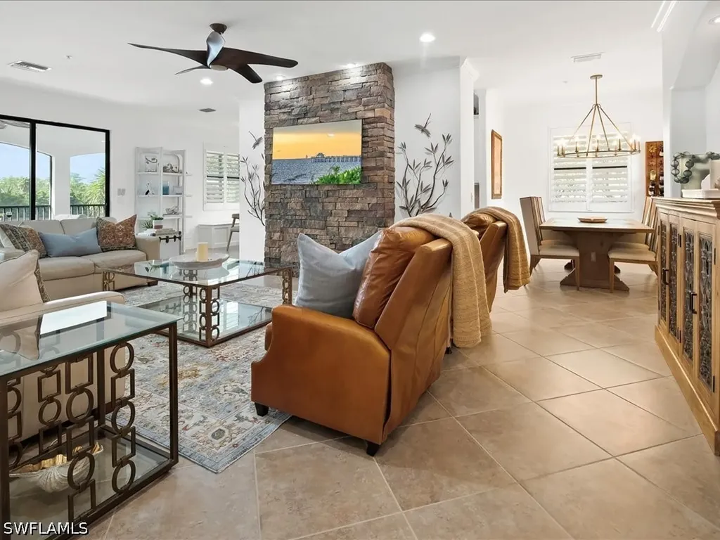 9476 Napoli Lane Naples FL 34113