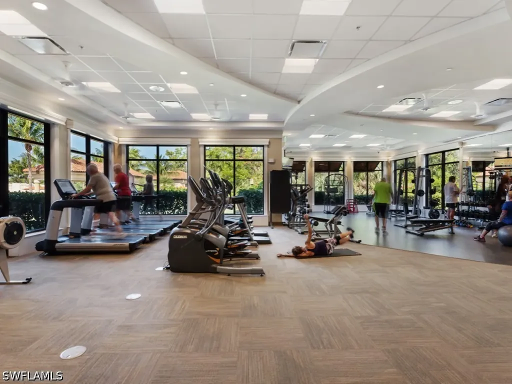 9476 Napoli Lane Naples FL 34113
