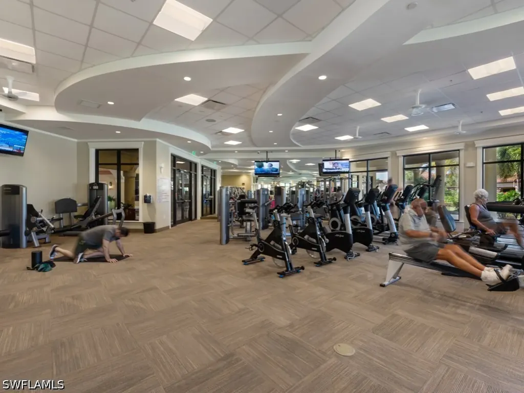 9476 Napoli Lane Naples FL 34113