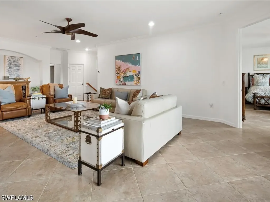 9476 Napoli Lane Naples FL 34113