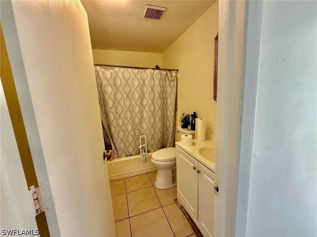 2197 46th Terrace SW Naples FL 34116