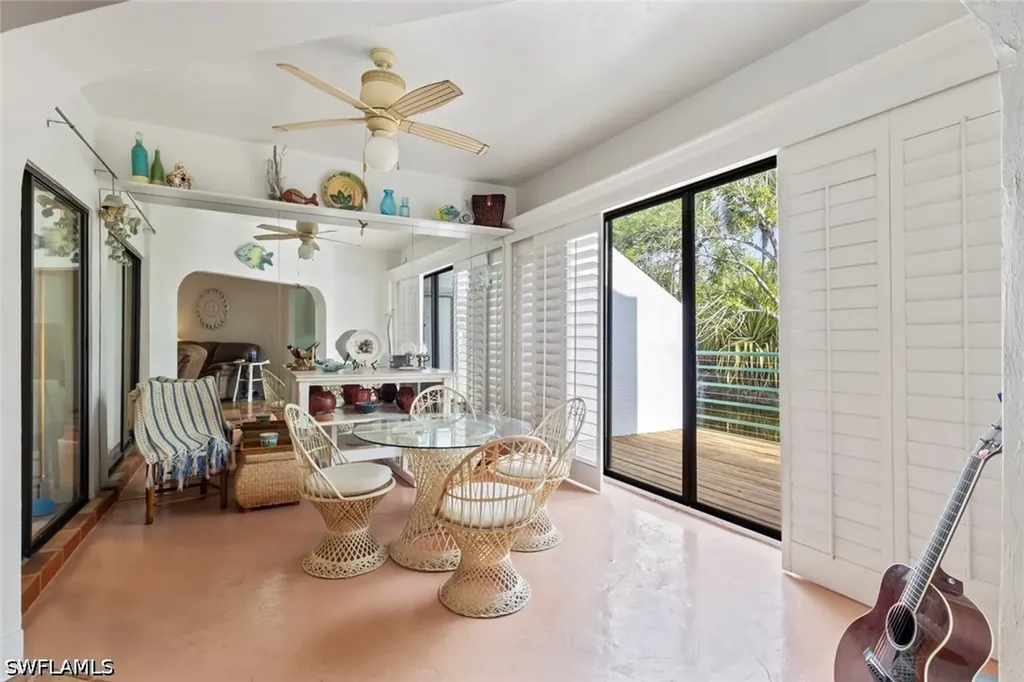 2294 Anchorage Lane Naples FL 34104