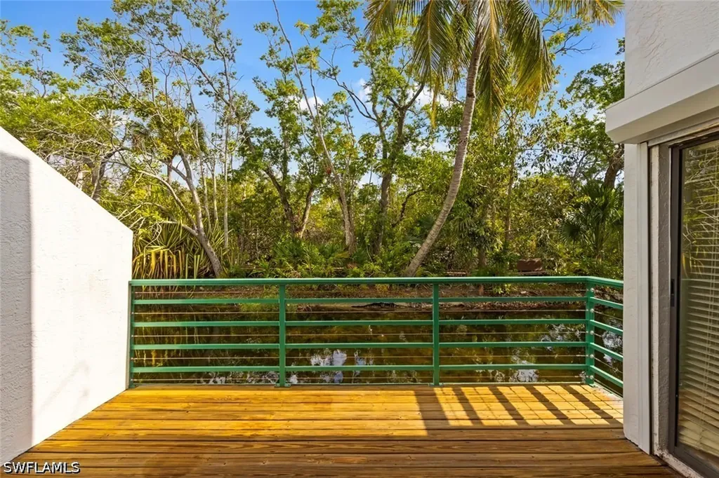 2294 Anchorage Lane Naples FL 34104