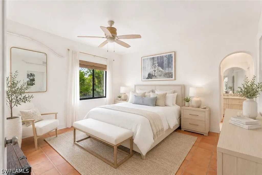 2294 Anchorage Lane Naples FL 34104
