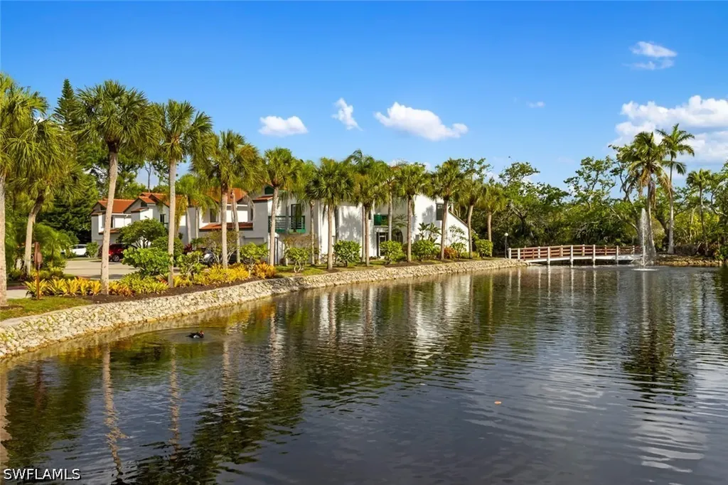 2294 Anchorage Lane Naples FL 34104