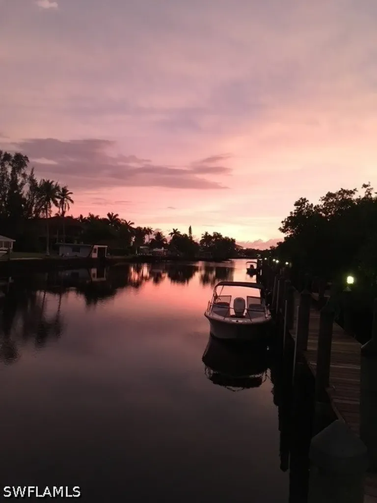 2294 Anchorage Lane Naples FL 34104