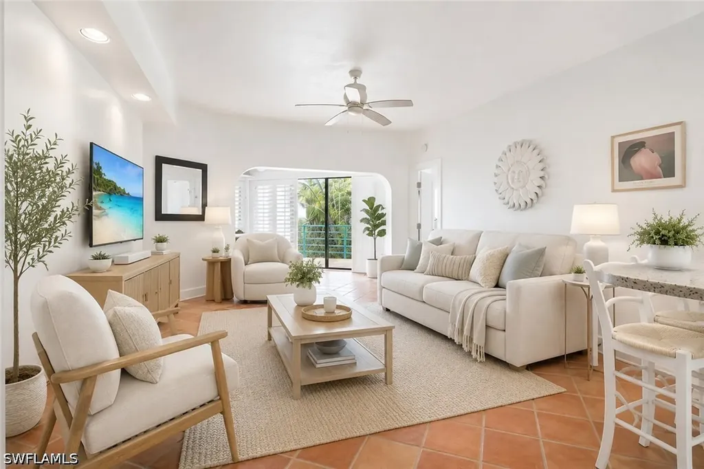 2294 Anchorage Lane Naples FL 34104
