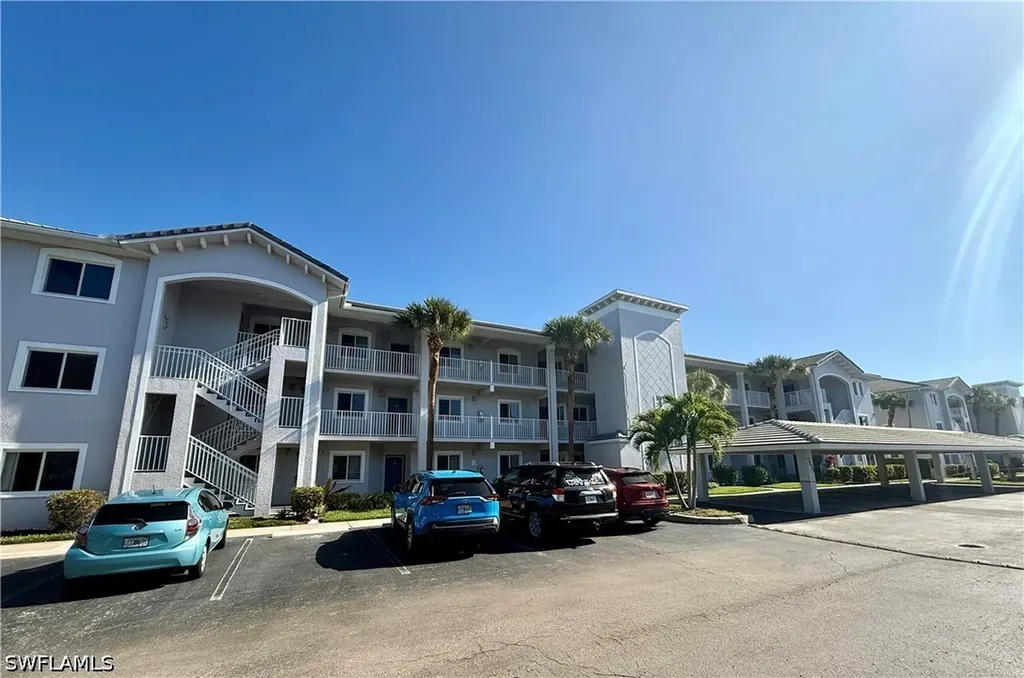 7839 Regal Heron Circle Naples FL 34104