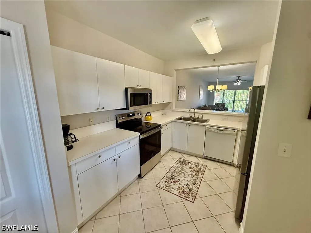 7839 Regal Heron Circle Naples FL 34104