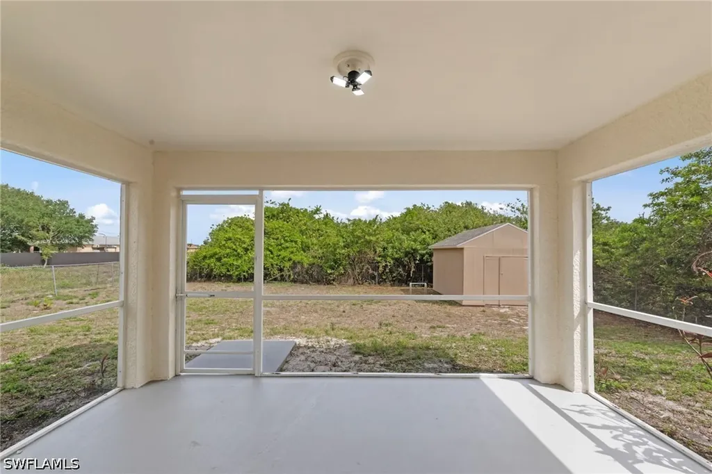 3318 21st Street SW Lehigh Acres FL 33976