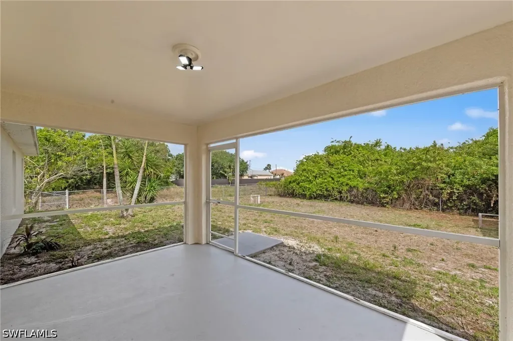 3318 21st Street SW Lehigh Acres FL 33976