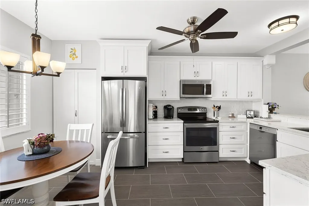 9022 Michael Circle Naples FL 34113