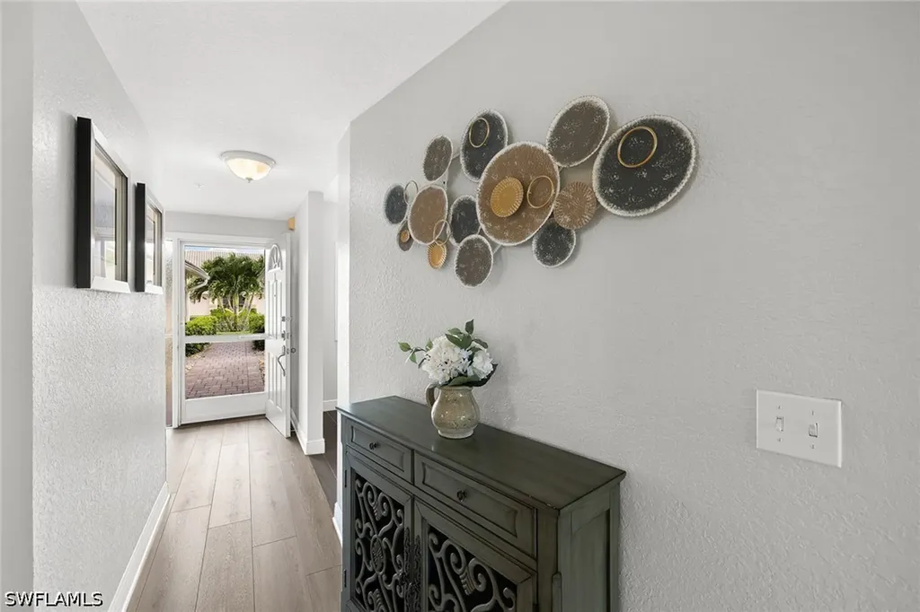 9022 Michael Circle Naples FL 34113