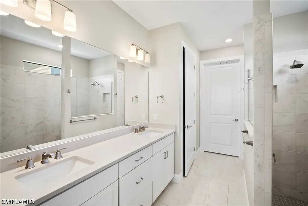 12537 Aqua Reserve Court Fort Myers FL 33913