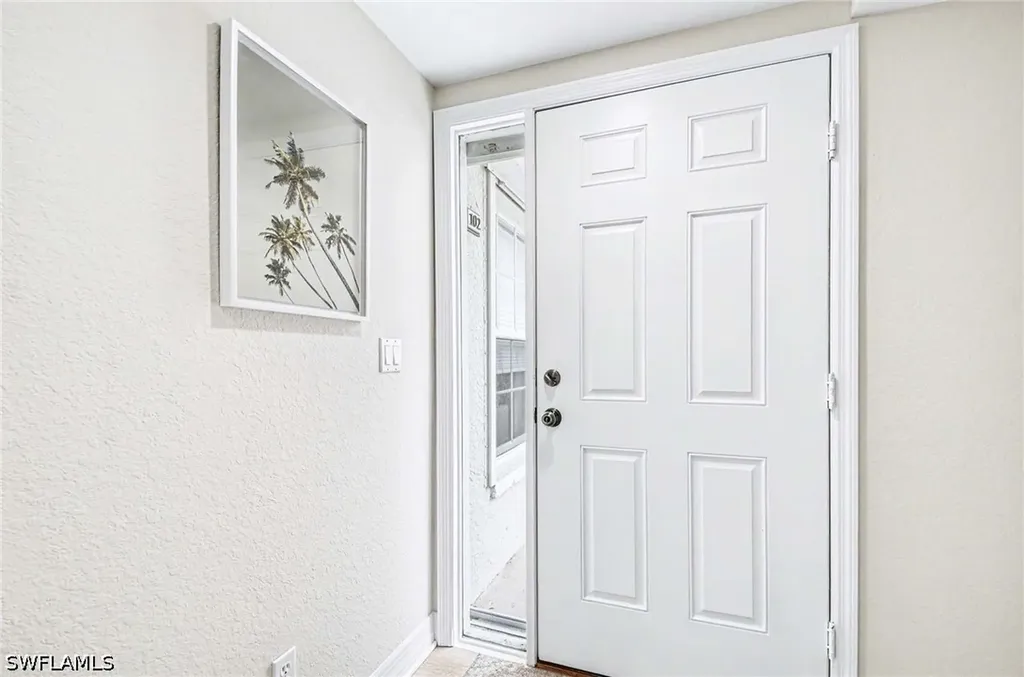 6842 Lantana Bridge Road Naples FL 34109