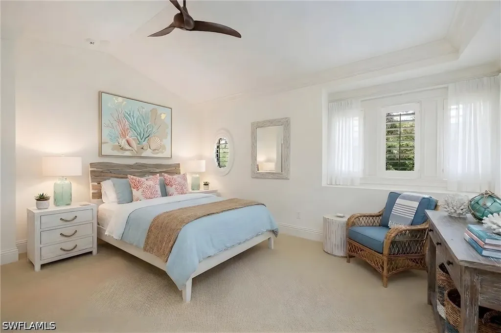 3310 Crayton Road Naples FL 34103