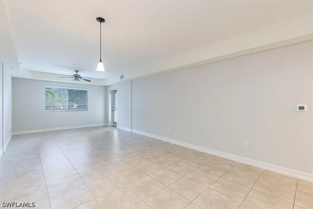 1100 Pine Ridge Road Naples FL 34103