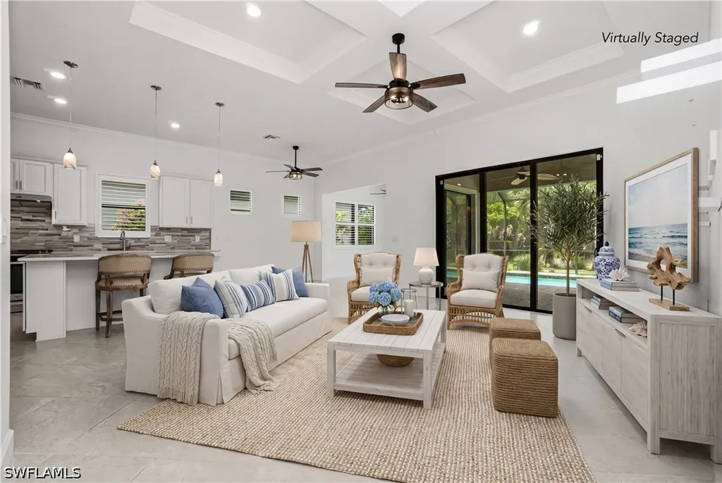 9395 Greyhawk Trail Naples FL 34120