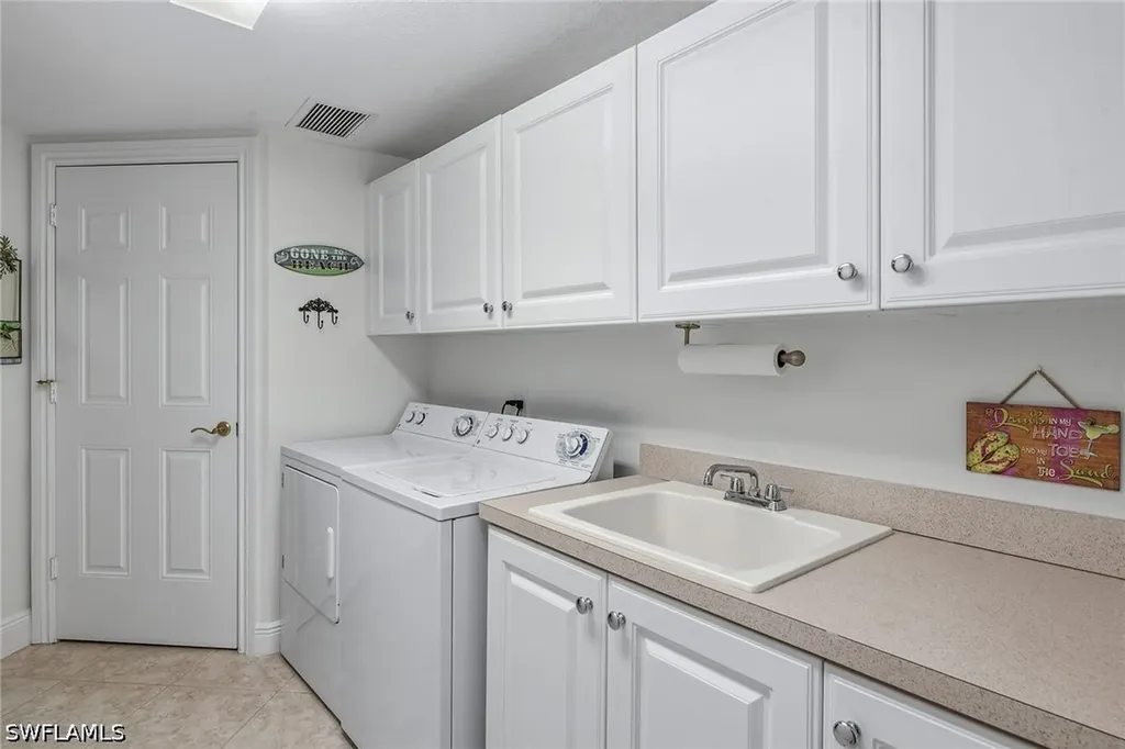 9154 Cherry Oaks Lane Naples FL 34114