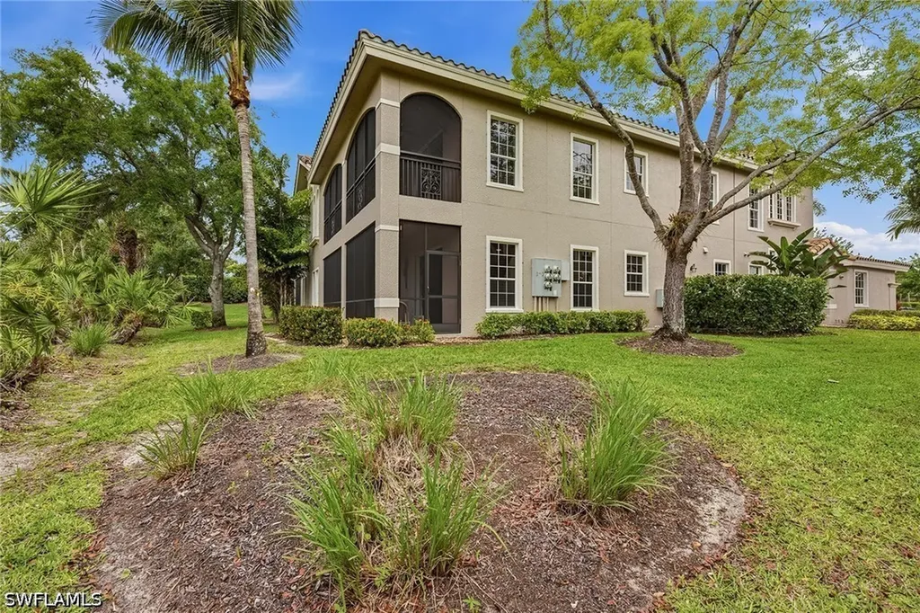 9154 Cherry Oaks Lane Naples FL 34114