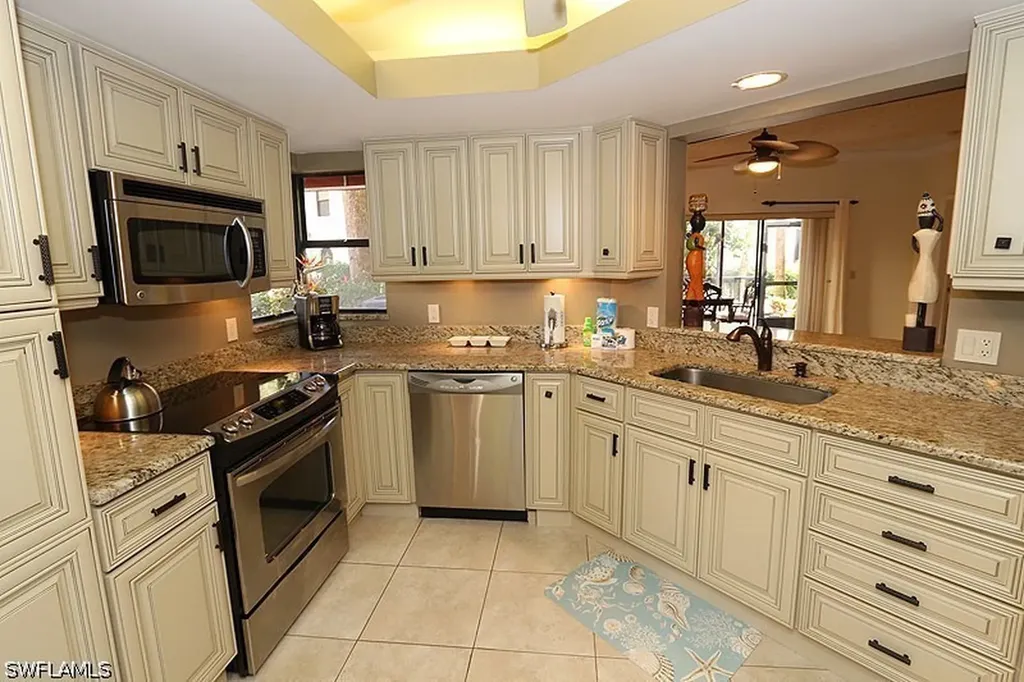 563 Serendipity Drive Naples FL 34108