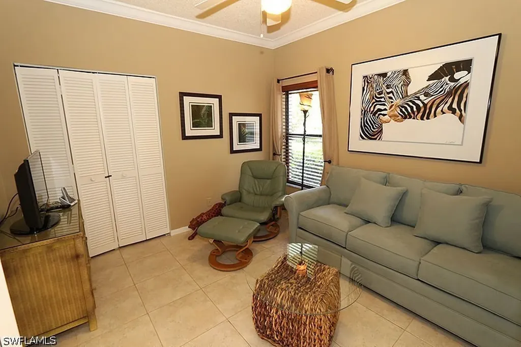 563 Serendipity Drive Naples FL 34108