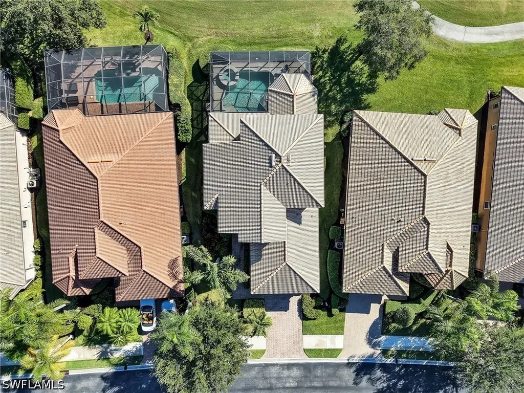 6096 Dogleg Drive Naples FL 34113