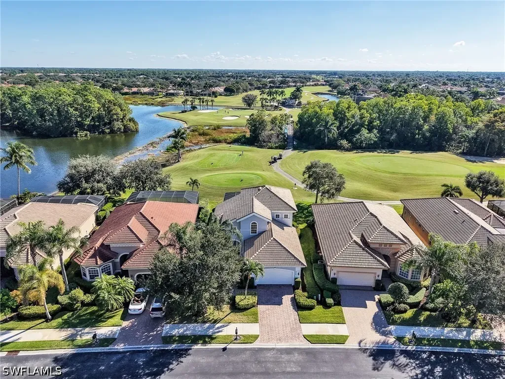 6096 Dogleg Drive Naples FL 34113