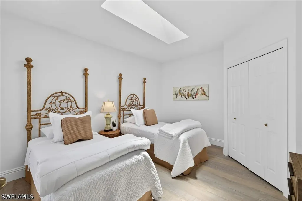 175 Via Napoli Naples FL 34105