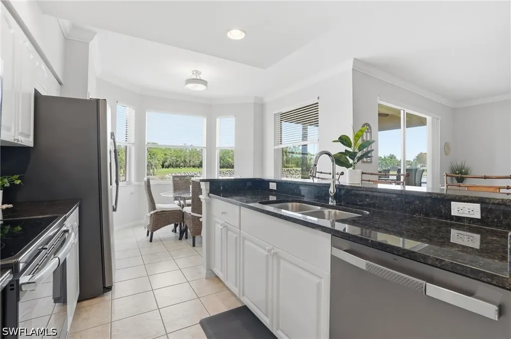 8600 Cedar Hammock Circle Naples FL 34112