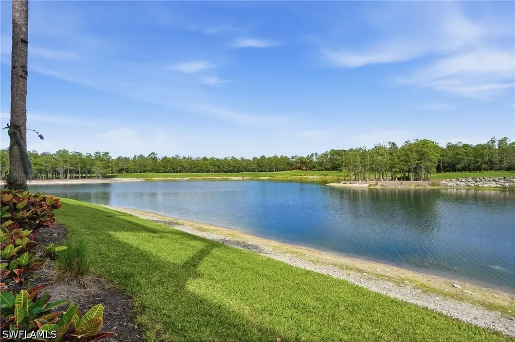 8600 Cedar Hammock Circle Naples FL 34112