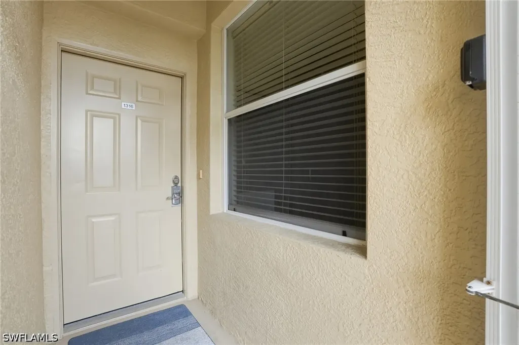 8600 Cedar Hammock Circle Naples FL 34112