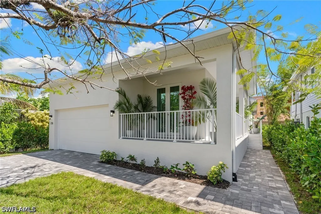 176 Jeepers Drive Naples FL 34112