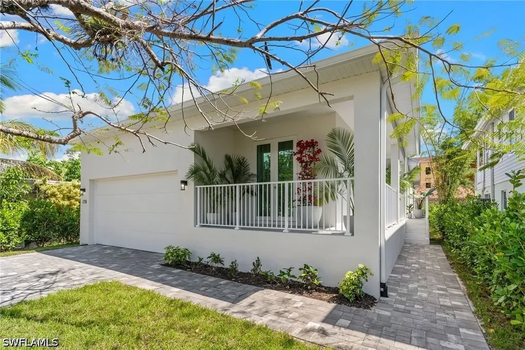 176 Jeepers Drive Naples FL 34112