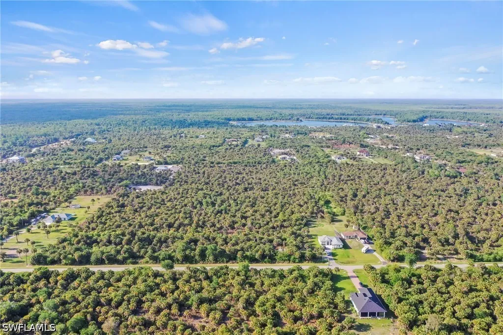 37TH Avenue NE Naples FL 34120