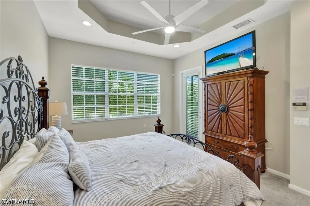 10060 Valiant Court Miromar Lakes FL 33913